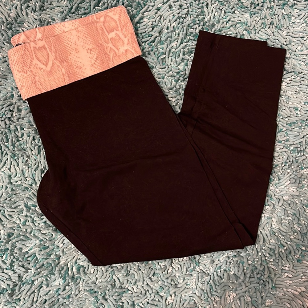 Victoria’s Secret leggings